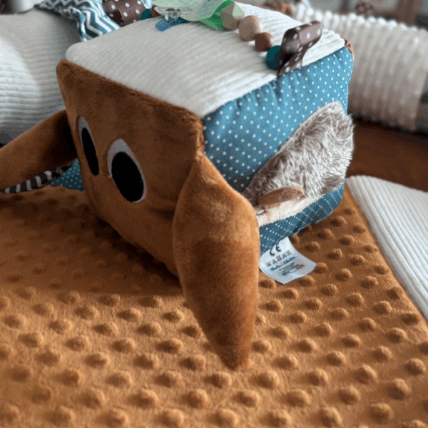 Cube d'activités sensorielles Forêt personnalisable – Image 7